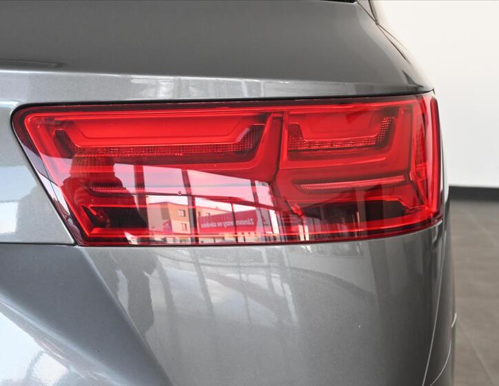Audi SQ7 41