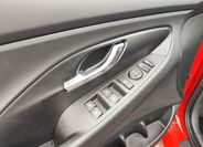 Hyundai i30 27
