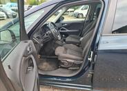 Opel Zafira 9