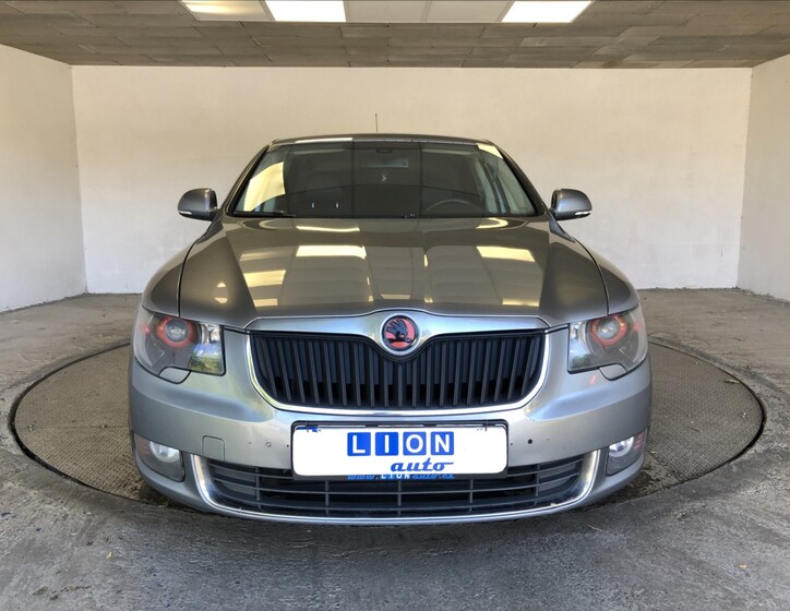 Škoda Superb 3