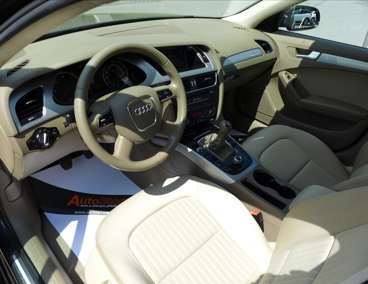 Audi A4 16