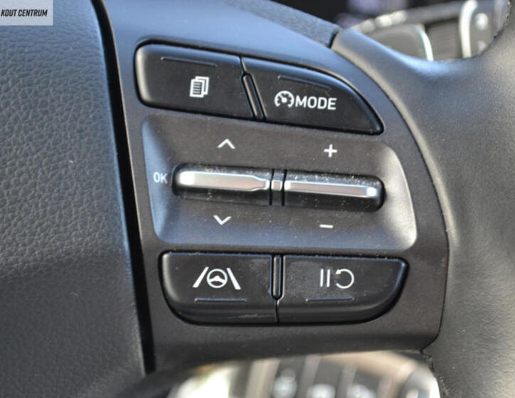 Hyundai Kona 34