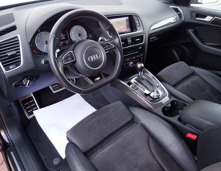 Audi SQ5 16