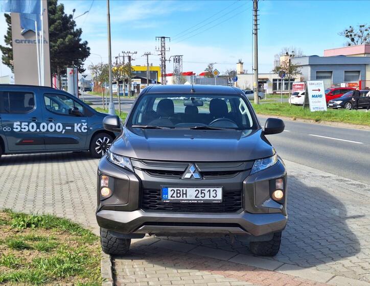 Mitsubishi L200 3