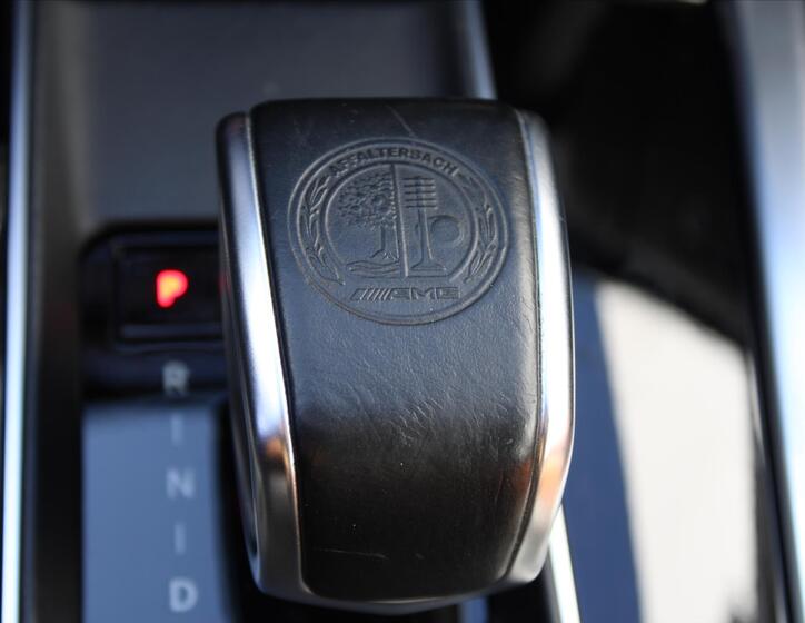 Mercedes-Benz Třídy E 21