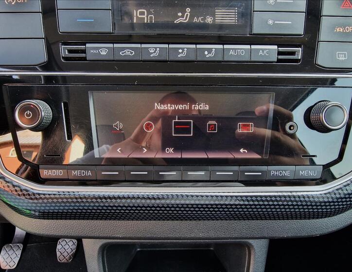 Volkswagen up! 26