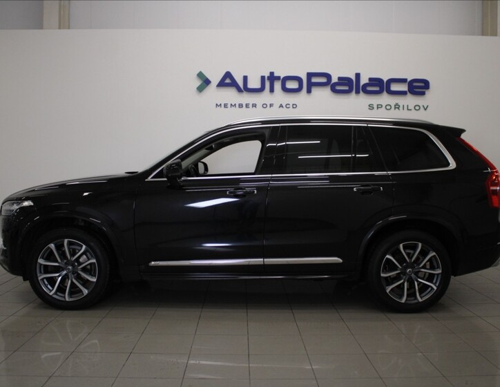 Volvo XC90 5
