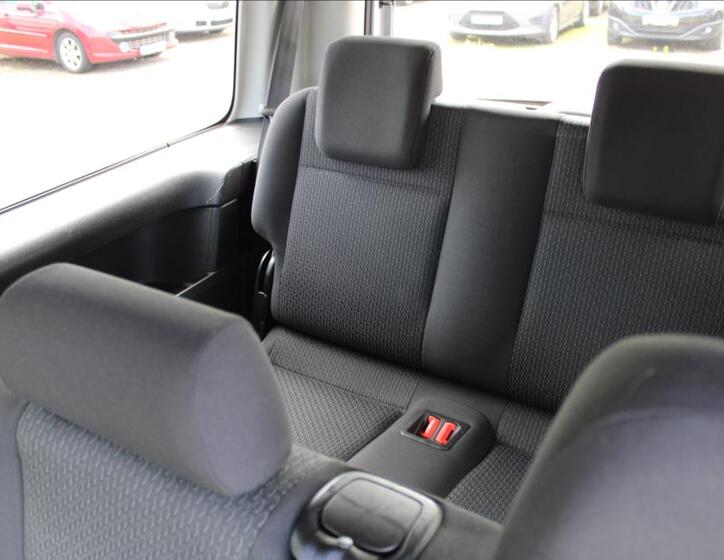 Volkswagen Caddy 12