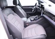 Volkswagen Touareg 16