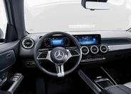 Mercedes-Benz GLB 6