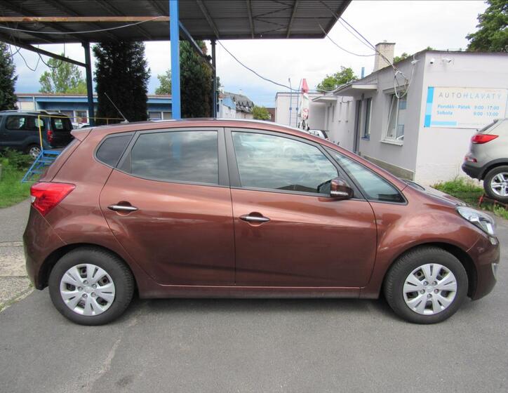 Hyundai ix20 8