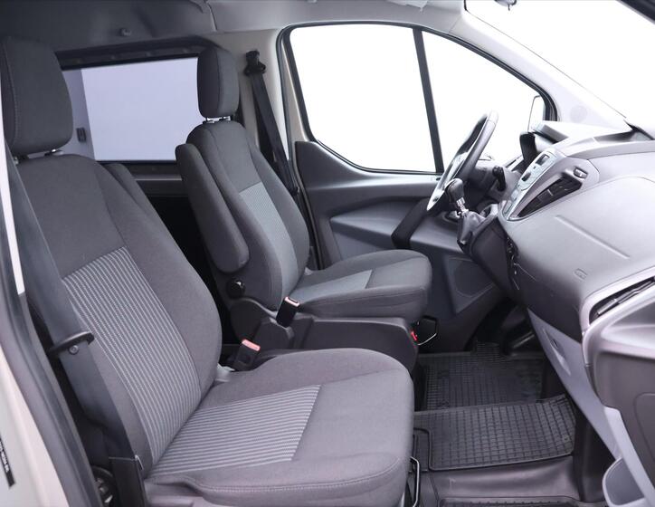 Ford Transit Custom 14