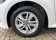 Toyota Yaris 26