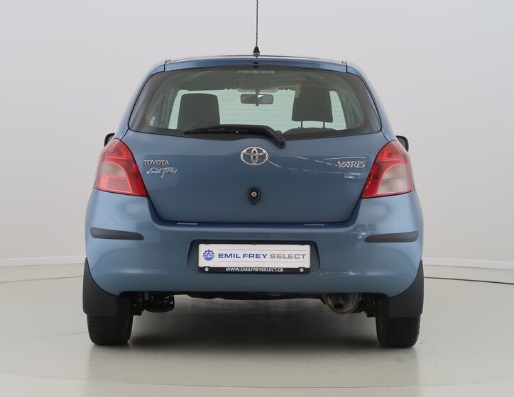 Toyota Yaris 6