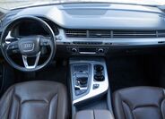 Audi Q7 26