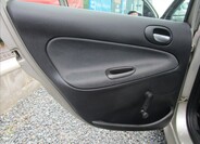 Peugeot 206 27