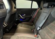 Mercedes-Benz CLA 9