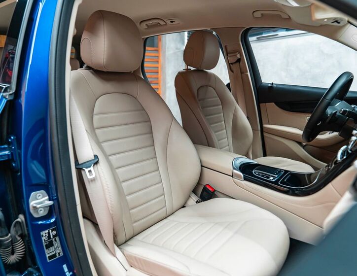 Mercedes-Benz GLC 19