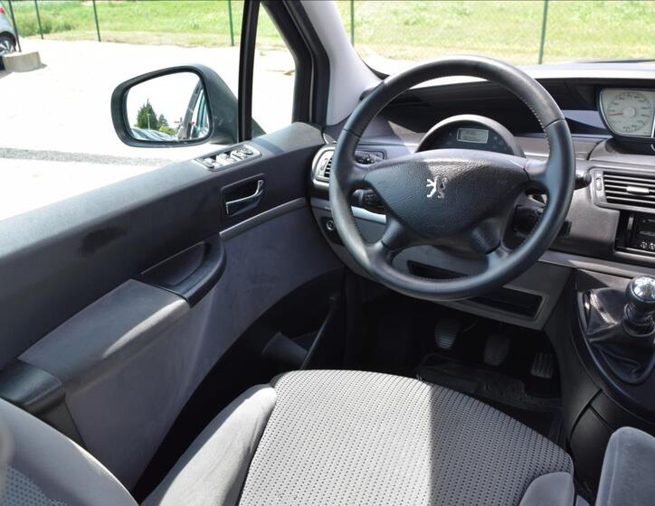 Peugeot 807 27