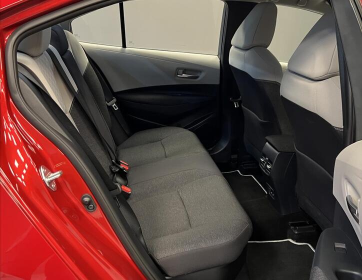 Toyota Corolla 12