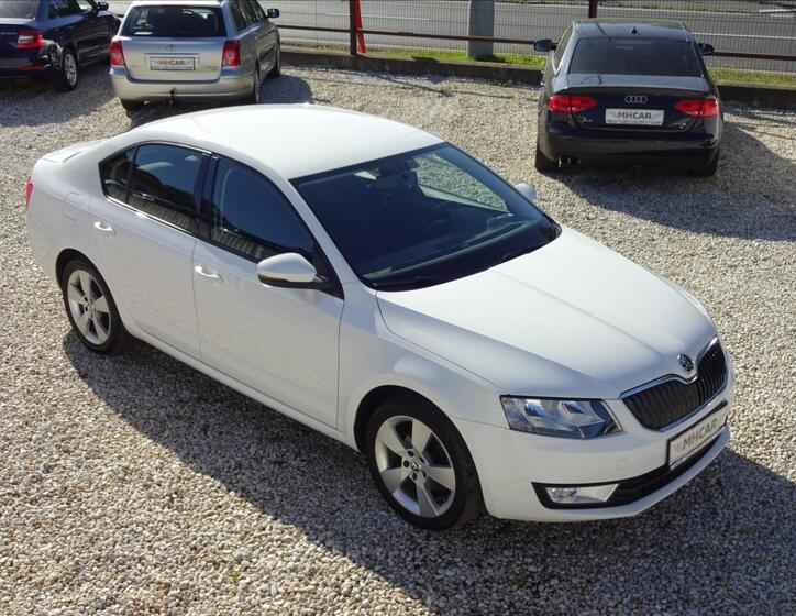Škoda Octavia 1
