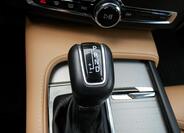 Volvo V90 22