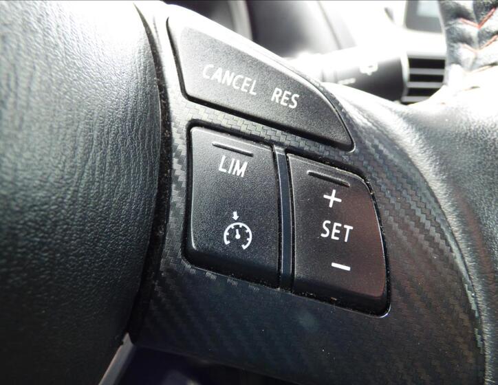 Mazda 3 16