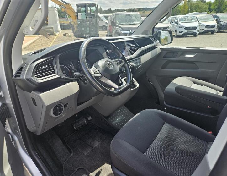 Volkswagen Transporter 11