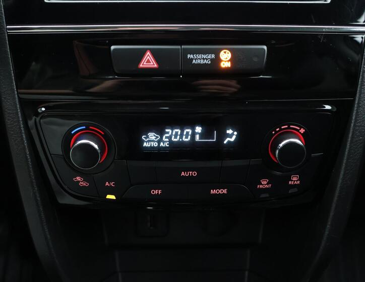 Suzuki Vitara 25