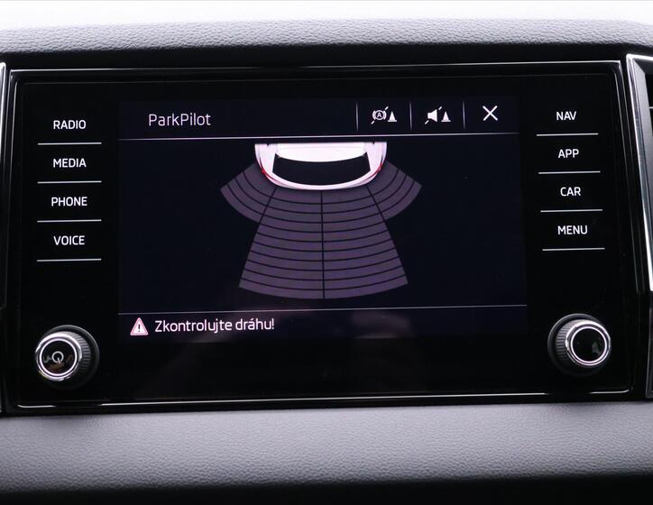 Škoda Karoq 25