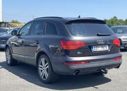 Audi Q7 7