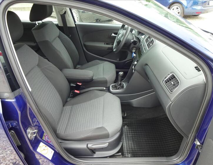Volkswagen Polo 29