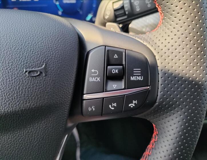 Ford Kuga 25