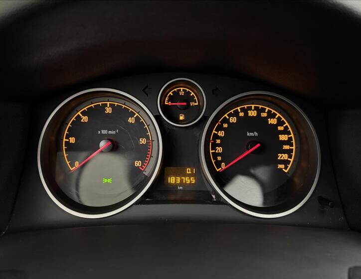 Opel Astra 13