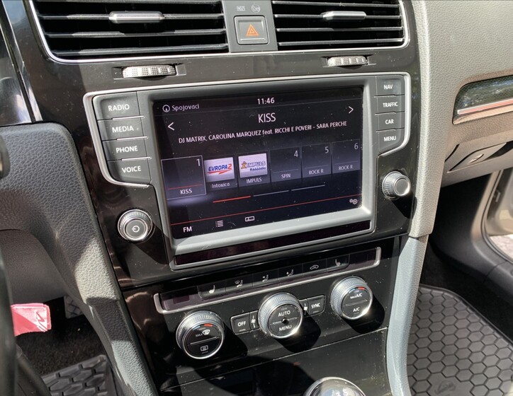 Volkswagen Golf 13