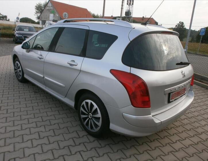 Peugeot 308 11