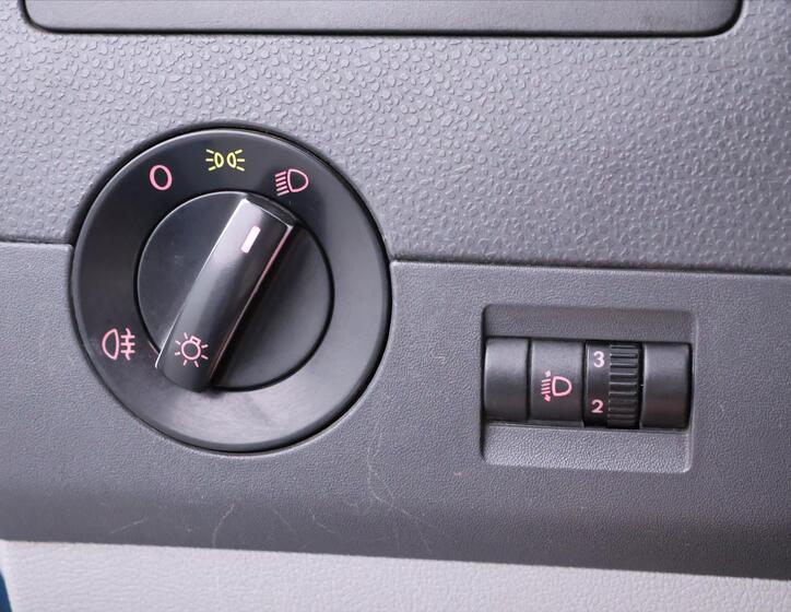 Volkswagen Transporter 16