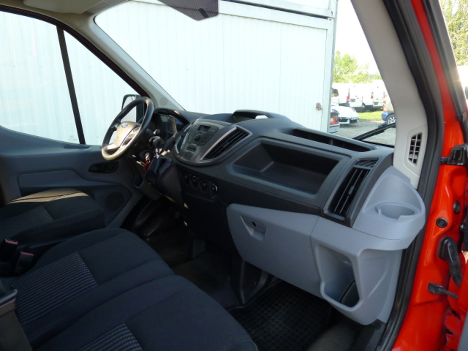 Ford Transit 11