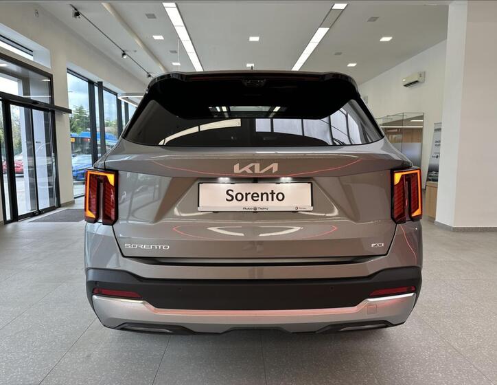 KIA Sorento 6