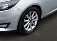 Ford Focus 6