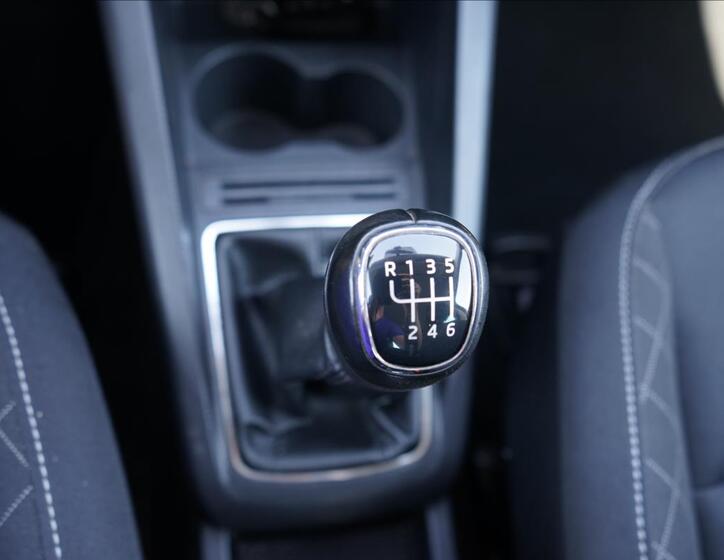 Škoda Fabia 19