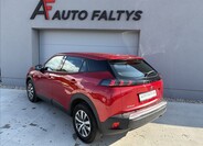 Peugeot 2008 4