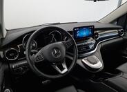 Mercedes-Benz Třídy V 9