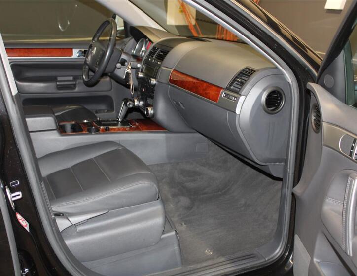 Volkswagen Touareg 21