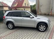 Suzuki Grand Vitara 2