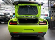 Dodge Challenger 6