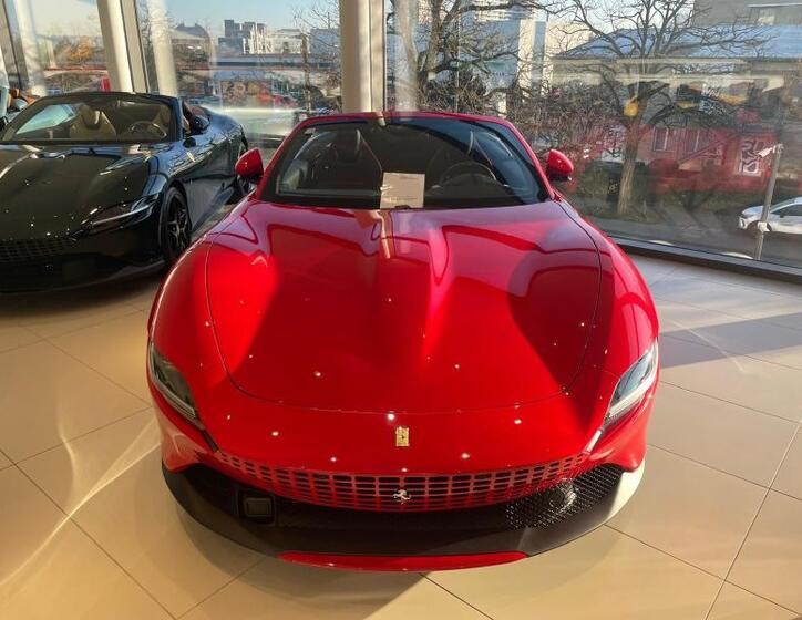 Ferrari Roma 2