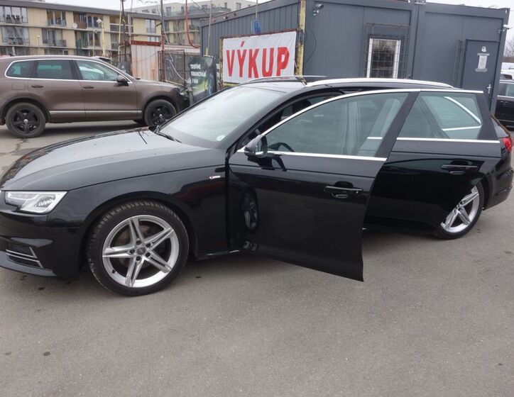 Audi A4 13