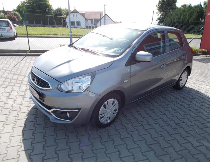 Mitsubishi Space Star 4