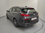 Hyundai i30 37